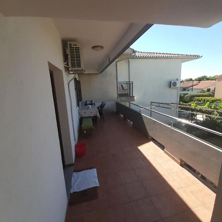 Apartments Ivan Perkov Tomas Bilo Primošten Dış mekan fotoğraf