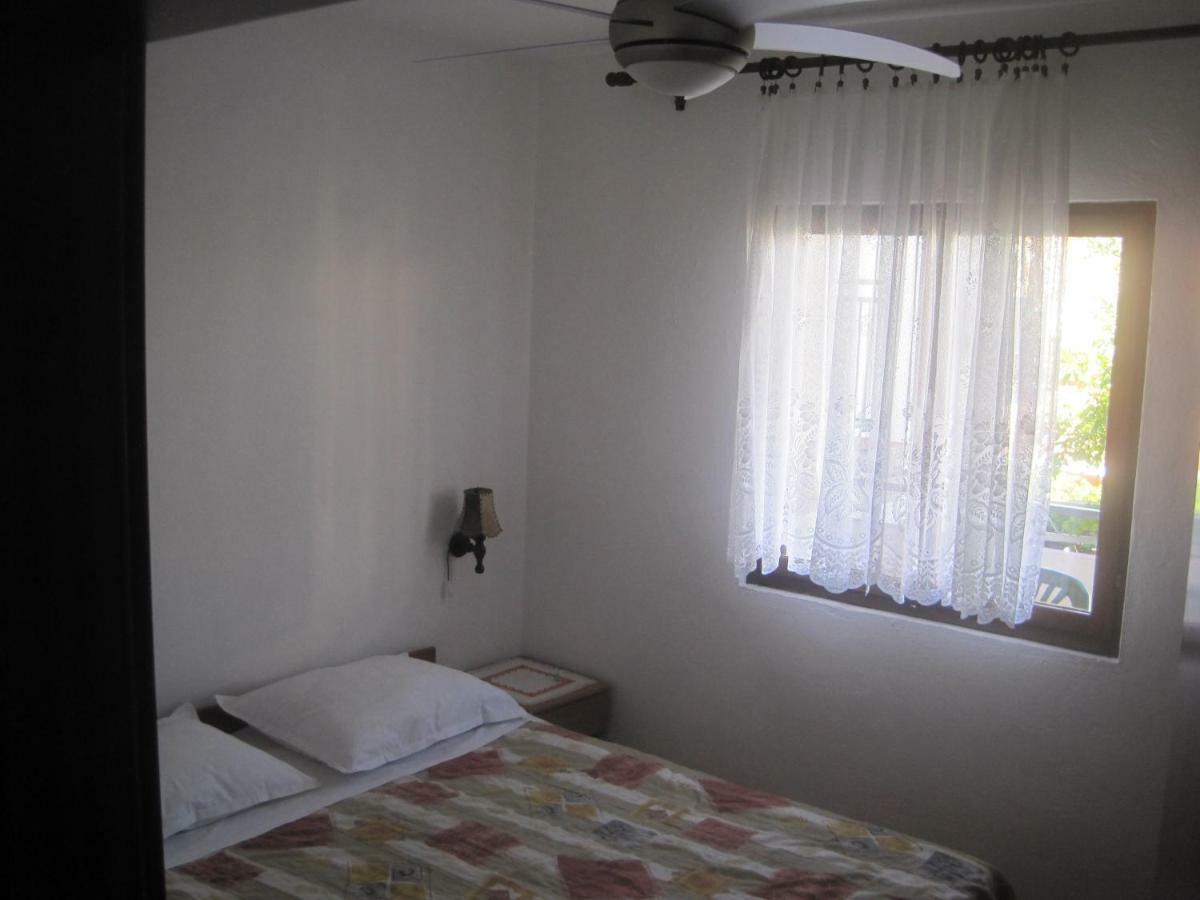 Apartments Ivan Perkov Tomas Bilo Primošten Dış mekan fotoğraf