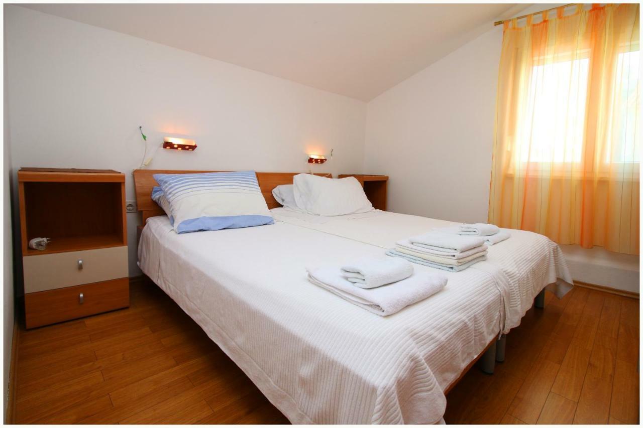 Apartments Ivan Perkov Tomas Bilo Primošten Dış mekan fotoğraf