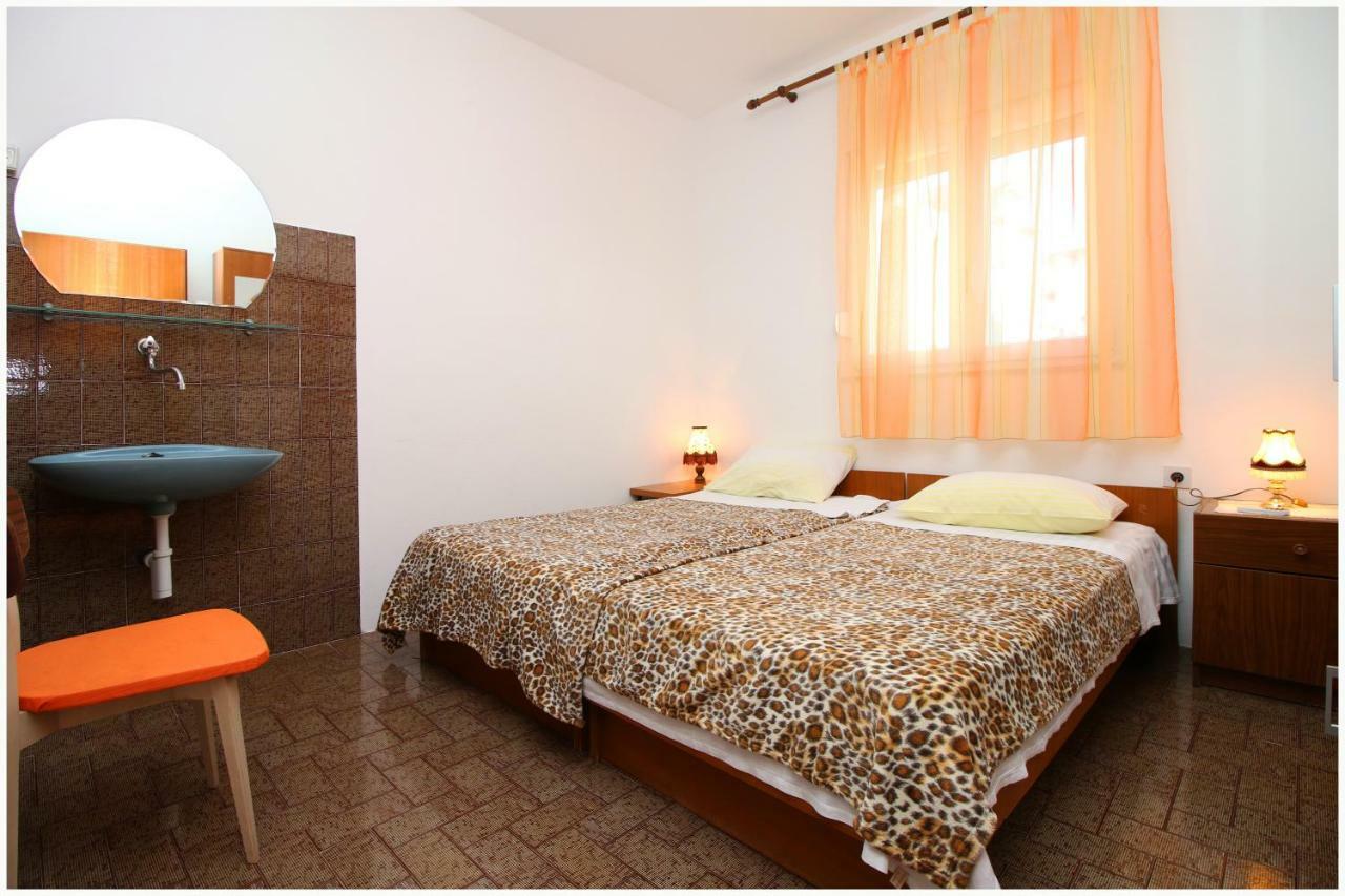 Apartments Ivan Perkov Tomas Bilo Primošten Dış mekan fotoğraf